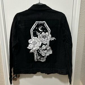 Hot Topic Black Denim RIP Jacket Size L Emo Goth Grunge